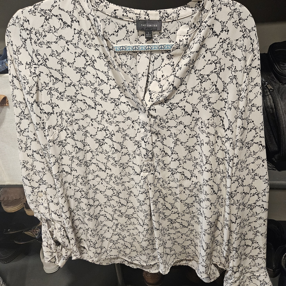 The Limited Black and White Patterned Blouse
